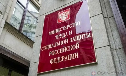 На основании ст. 127 ТК РФ по письменному заявлению работника неиспользованные отпуска могут быть предоставлены ему с последующим увольнением (за исключением случаев увольнения за виновные действия). 